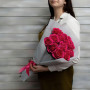 13 малиновых роз фото 3